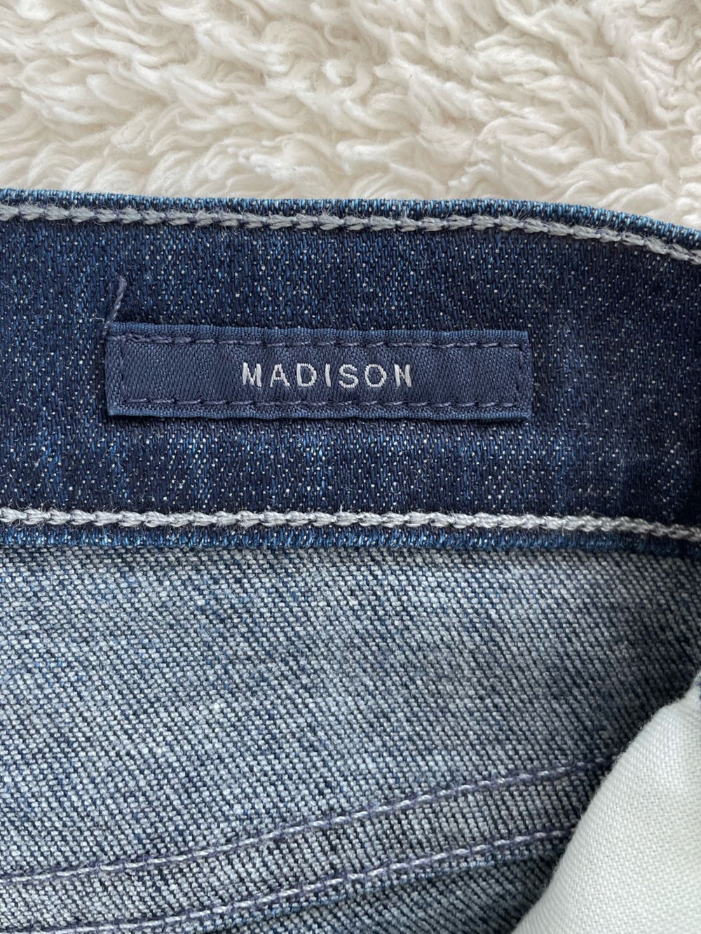 Agolde Women's Flare Jeans - Picture 9 of 13